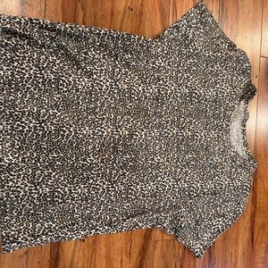 American Eagle Outfitters Leopard Print Short Sleeve Top